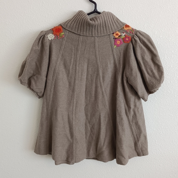 Embroidered Floral Turtleneck - Picture 3 of 7